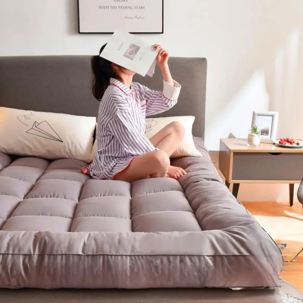 Soft Bed Mattress Student Dormitory Foldable Thick Bed Mattress Roll Up Floor Tatami Mat Adult Skin Friendly Breathable Sleeping