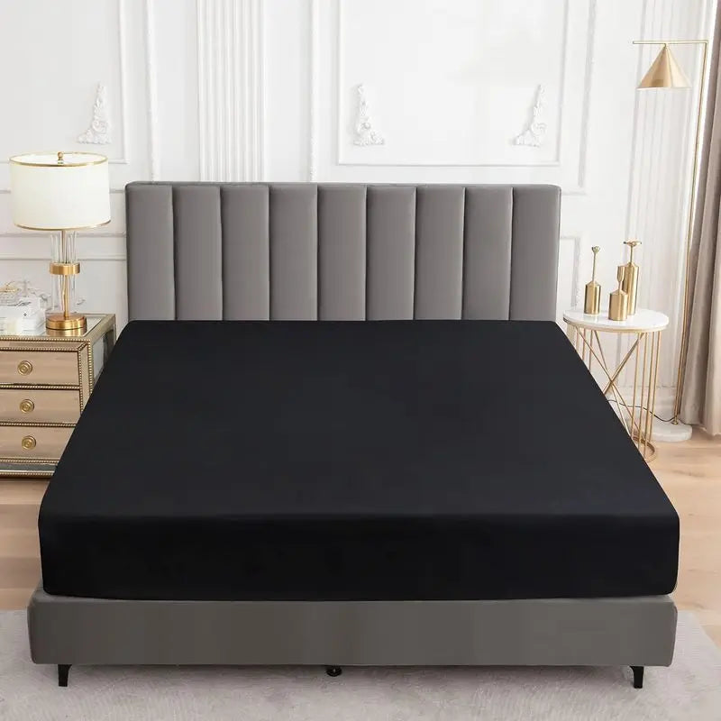 Waterproof Fitted Bed Sheet Comfortable Mattress Protector with Elastic Rubber Band Washable and Easy Care