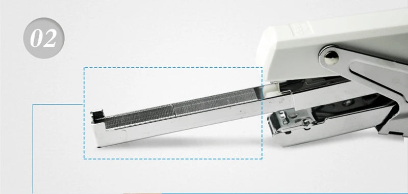 Deli 0329 Manual Plier Stapler Hand Hold Type Efforts Saving 20 Sheets 80g  Metal Stapler