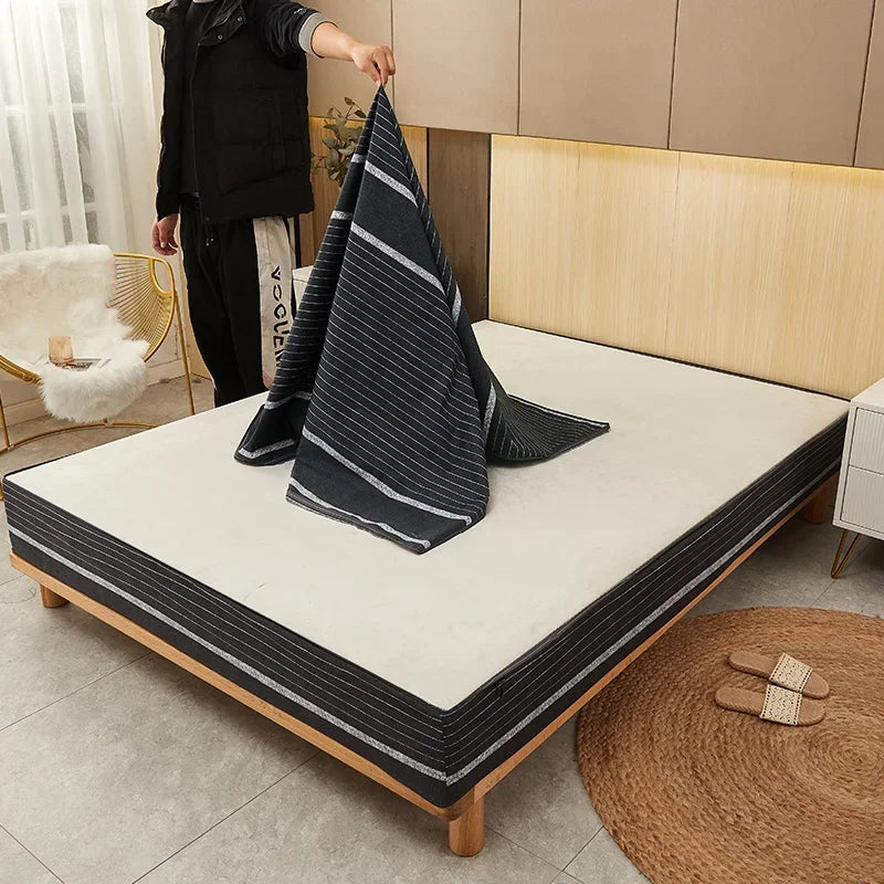 Waterproof Mattress Cover Six-Sided All Inclusive With Zipper Removable Bedspread Queen Breathable Mattress Protector